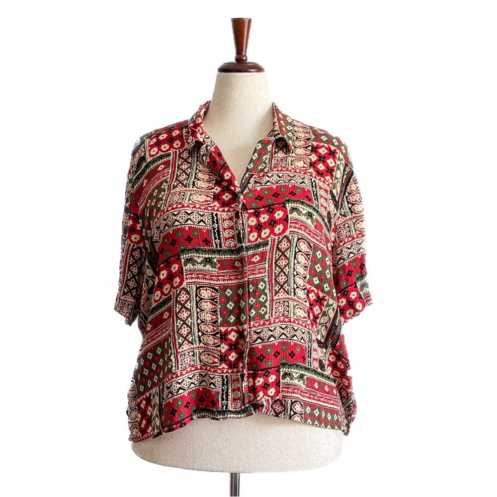 Short Sleeve Paisley Pattern Shirt